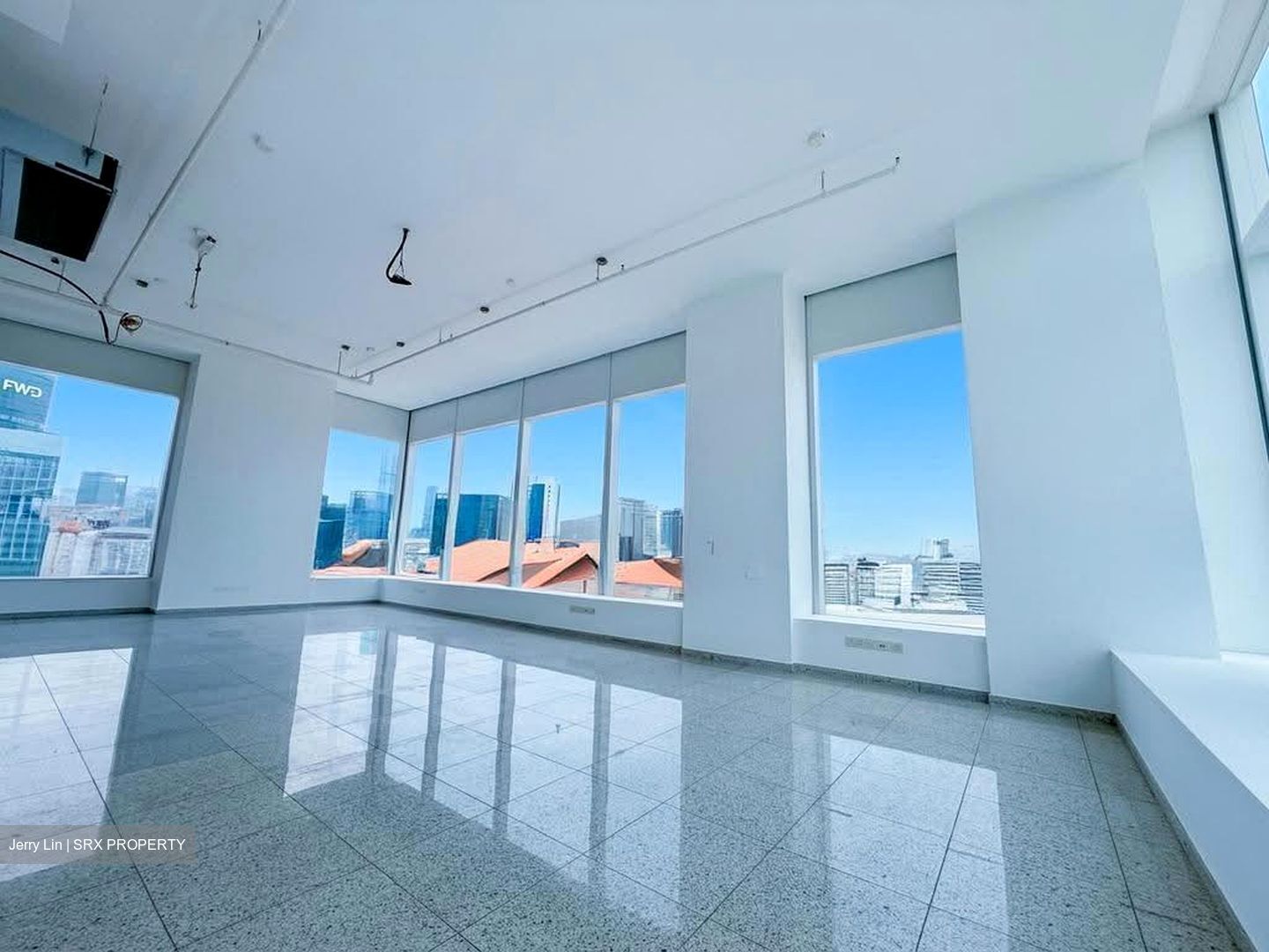 The Central (D1), Office #618679171